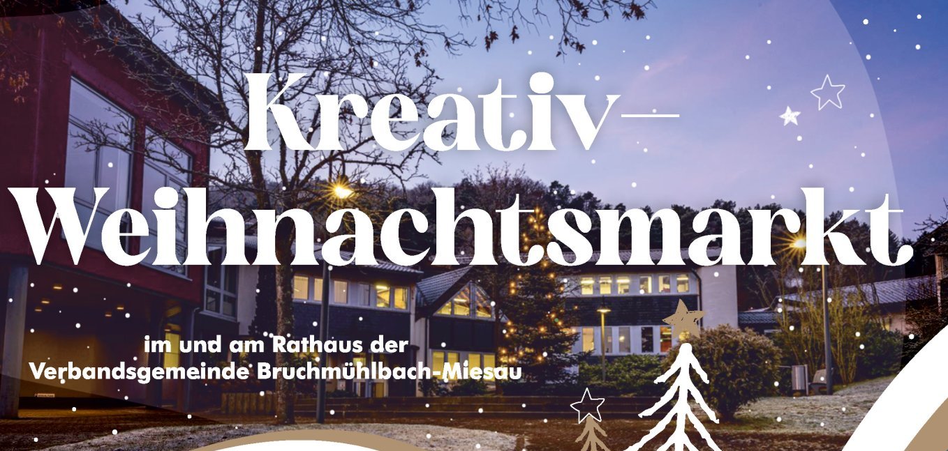 Kreativ-Weihnachtsmarkt Grafisches weihnachtliches Plakat mit Foto des Rathauses in Bruchmühlbach-Miesau in blauen und lilalen Farbtönen